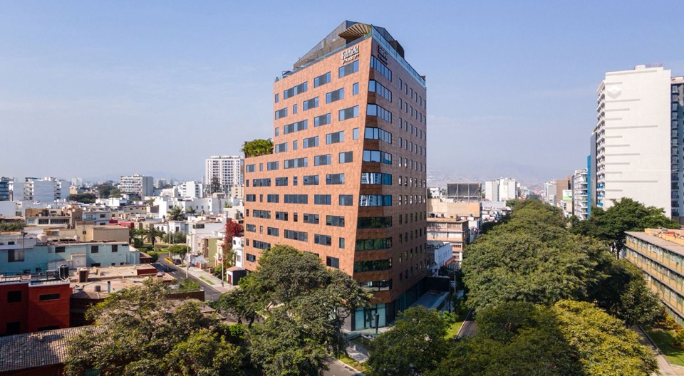 Fairfield-by-Marriott-Lima-Miraflores.jpg