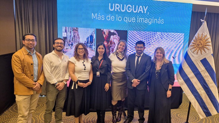 delegacion-uruguay-presentecion-a-operadores-en-lima-peru-2026.jpg