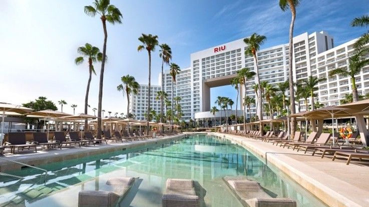 Hotel-Riu-Palace-Peninsula.jpg