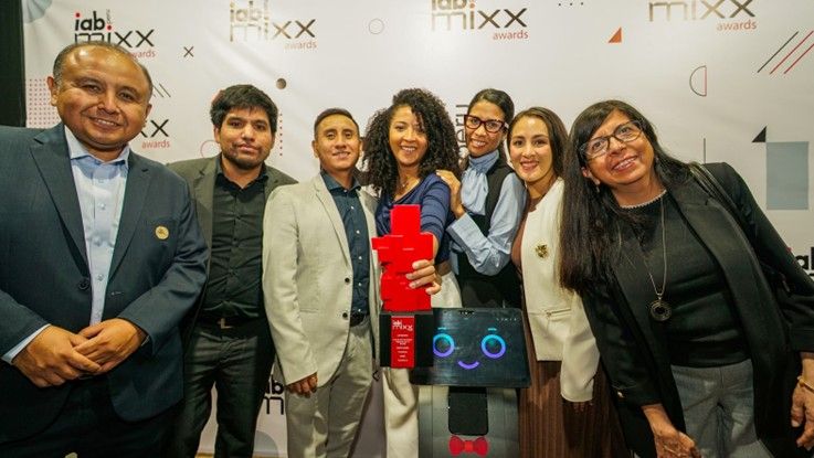 PROMPERU-recibe-reconocimiento-nacional-en-los-Premios-IAB-MIXX-Peru-2026.jpg