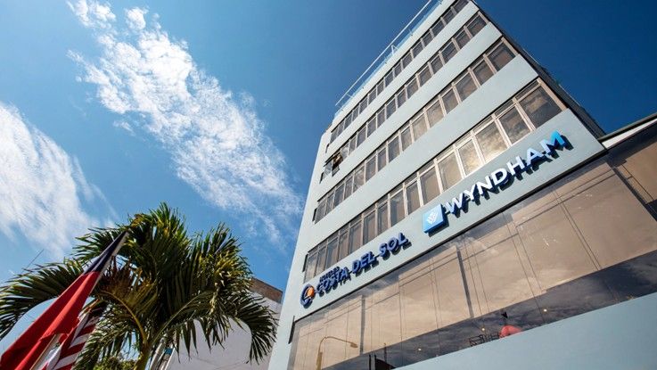 costa-del-sol-wyndham-chiclayo-papa-leon-xiv-peru.jpg