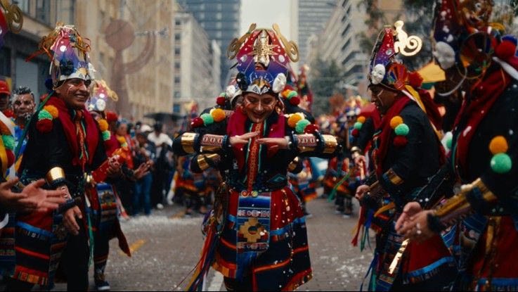 desfile-colombiano-.jpg
